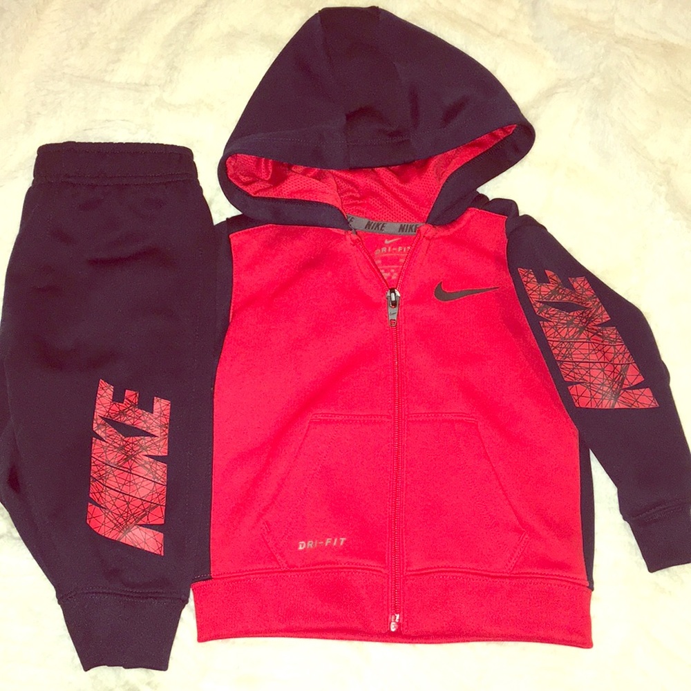 ❌SOLD❌Navy & Red infant baby boy NIKE jogger